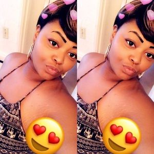 Meet your Posher, Alexis d smith